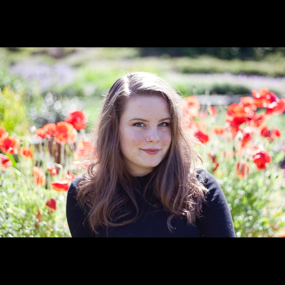Meet your Posher, Lena
